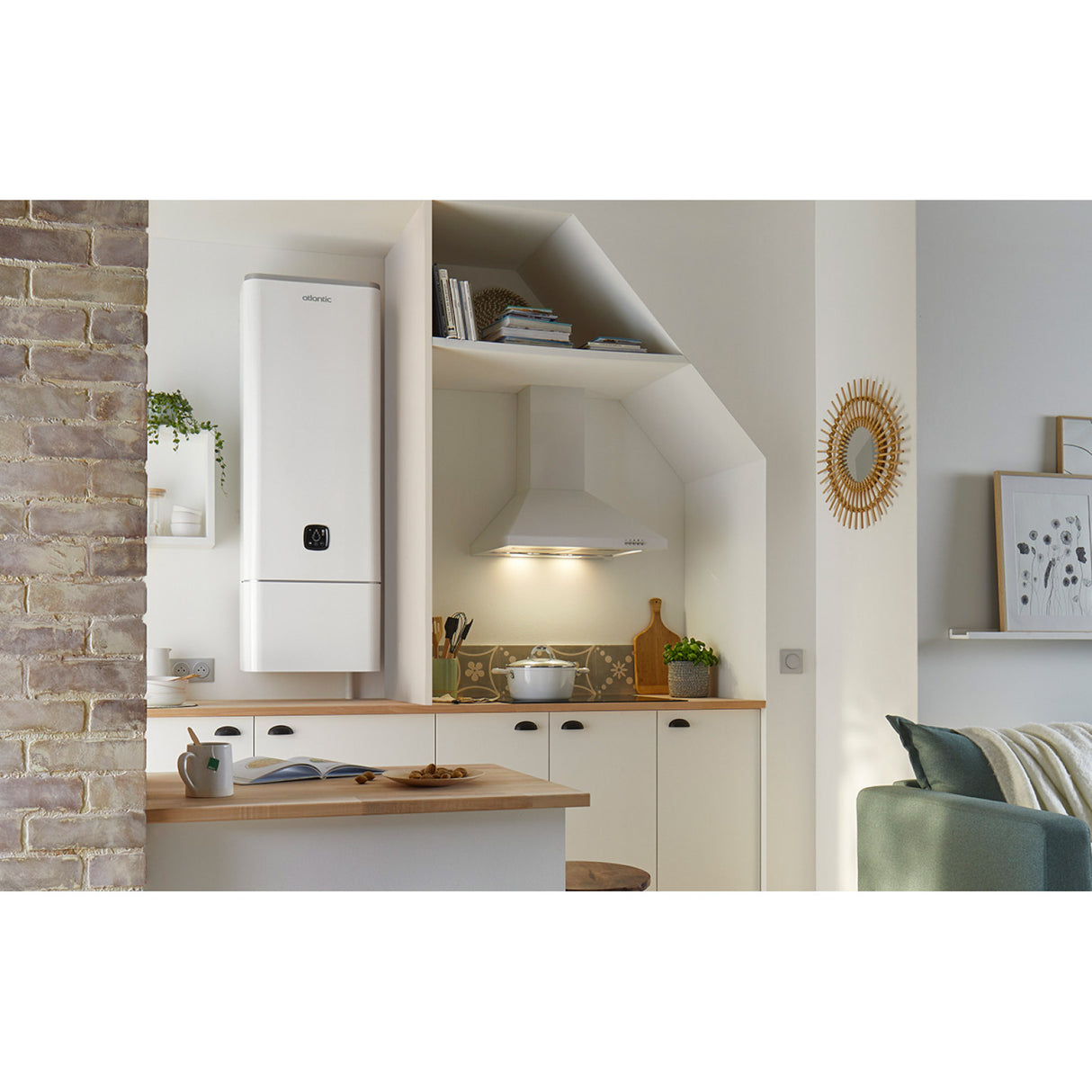 ATLANTIC Chauffe-eau plat vertical mural LINEO connecté blanc