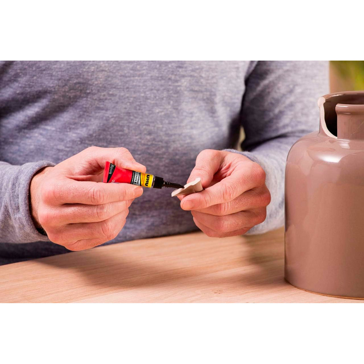 UHU Power glue liquide control - colle instantanée, ultra rapide et forte, technologie anti-goutte, sans solvants, transparente, tubes 2x3g