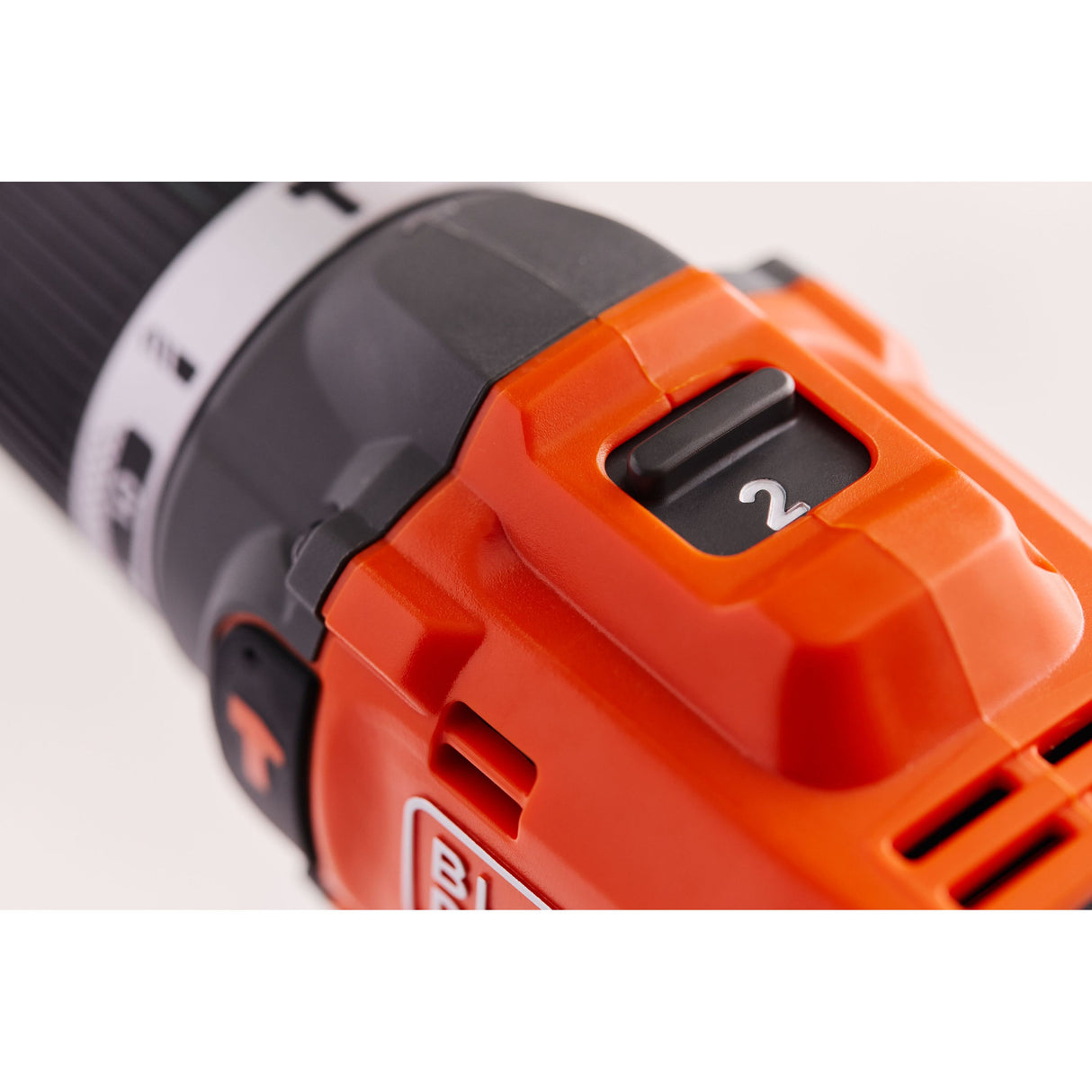 BLACK+DECKER Perceuse Visseuse à Percussion Éco-Responsable 18V Brushless, sans batterie