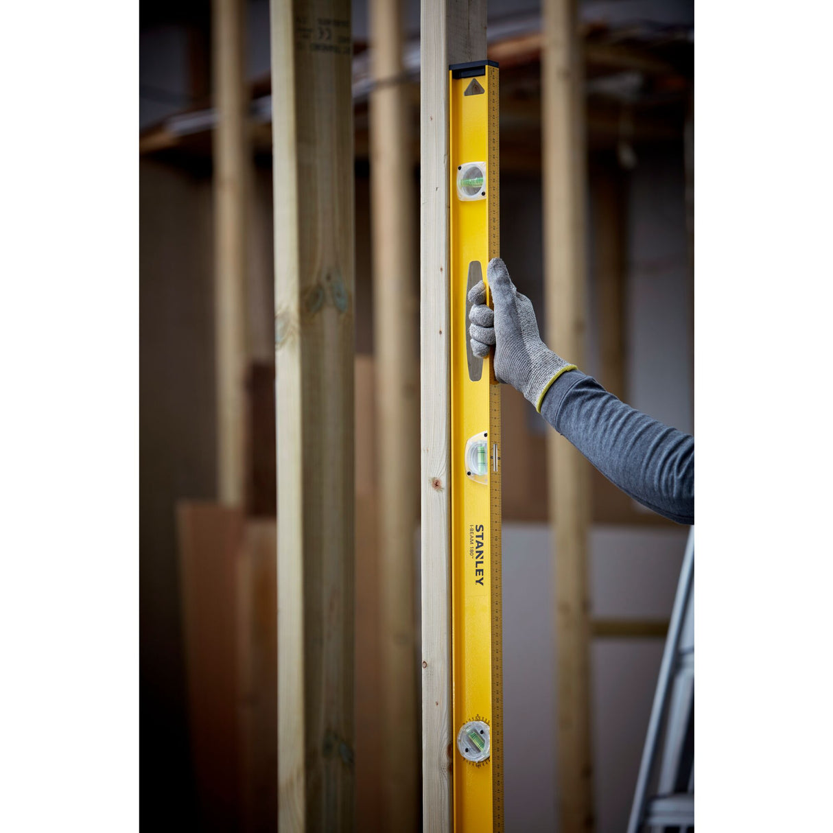 STANLEY Niveau à bulles profilé 100cm 3 fioles I-BEM 1-42-922