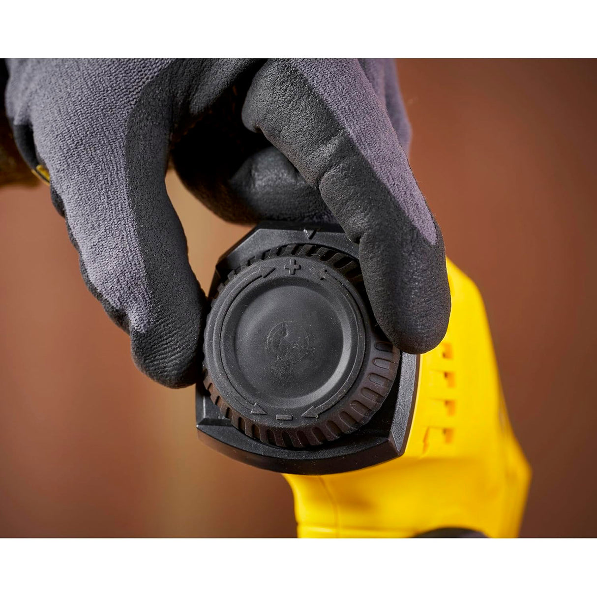 STANLEY Agrafeuse filaire Gamme Pro agrafes type G 6à14mm et clous J avec tête 12à15mm 6-TRE550