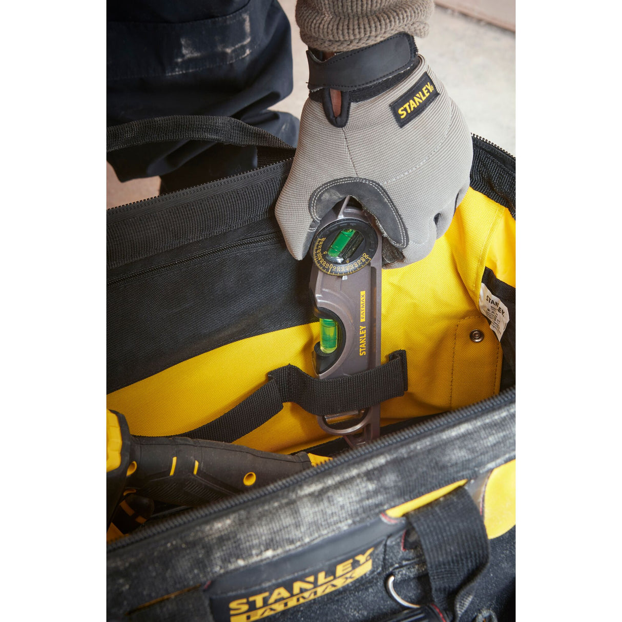 STANLEY FATMAX Sac à outils 45cm base rigide 1-93-950