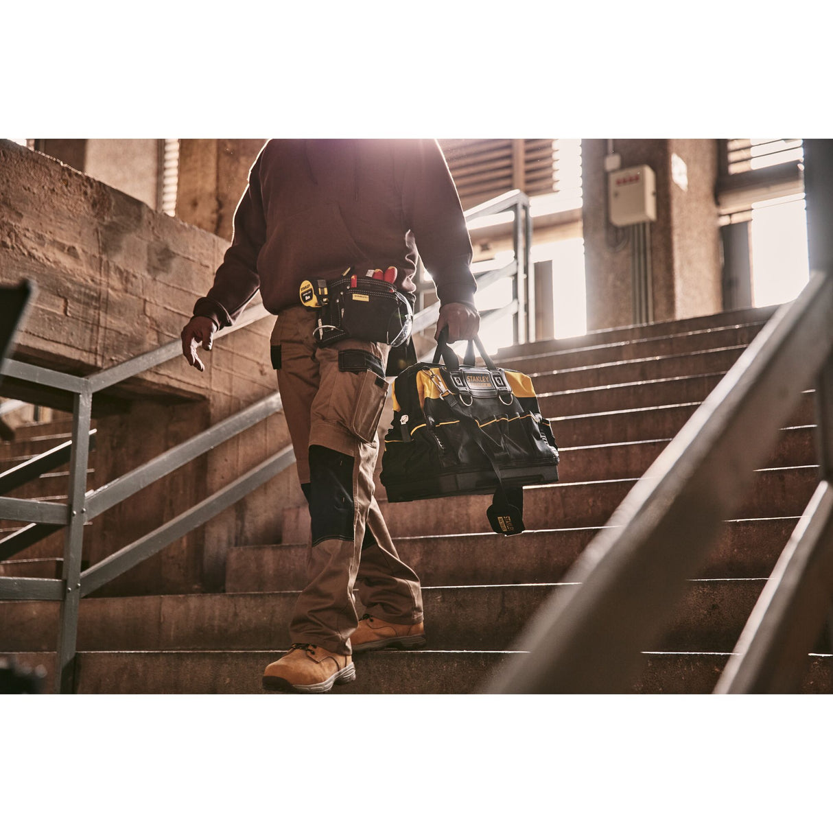 STANLEY FATMAX Sac à outils 45cm base rigide 1-93-950