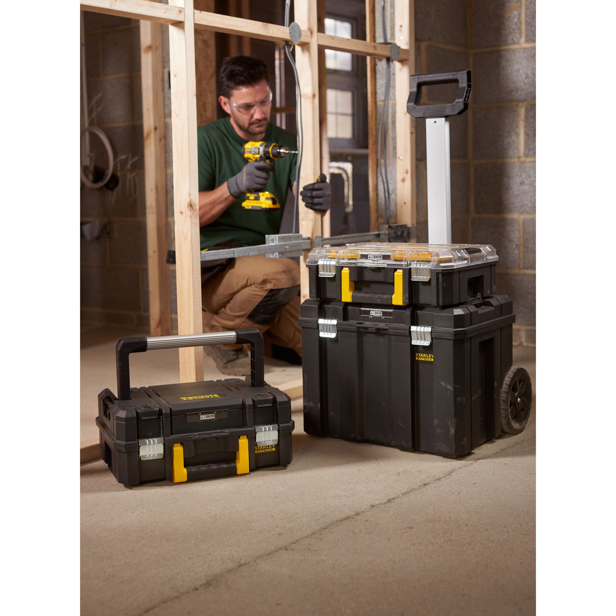 STANLEY FATMAX Tour Mobile TSTAK PRO-STACK Organiseur 7 compartiments - Mallette 14L - FMST1-80103