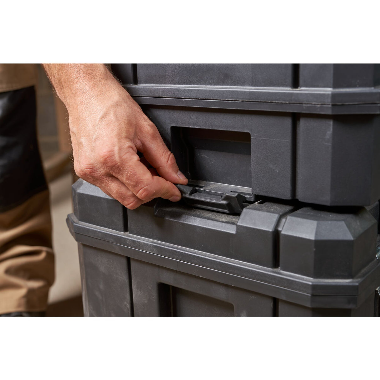 STANLEY FATMAX Tour Mobile TSTAK PRO-STACK Organiseur 7 compartiments - Mallette 14L - FMST1-80103