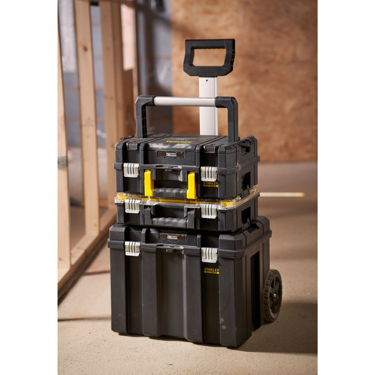 STANLEY FATMAX Tour Mobile TSTAK PRO-STACK Organiseur 7 compartiments - Mallette 14L - FMST1-80103