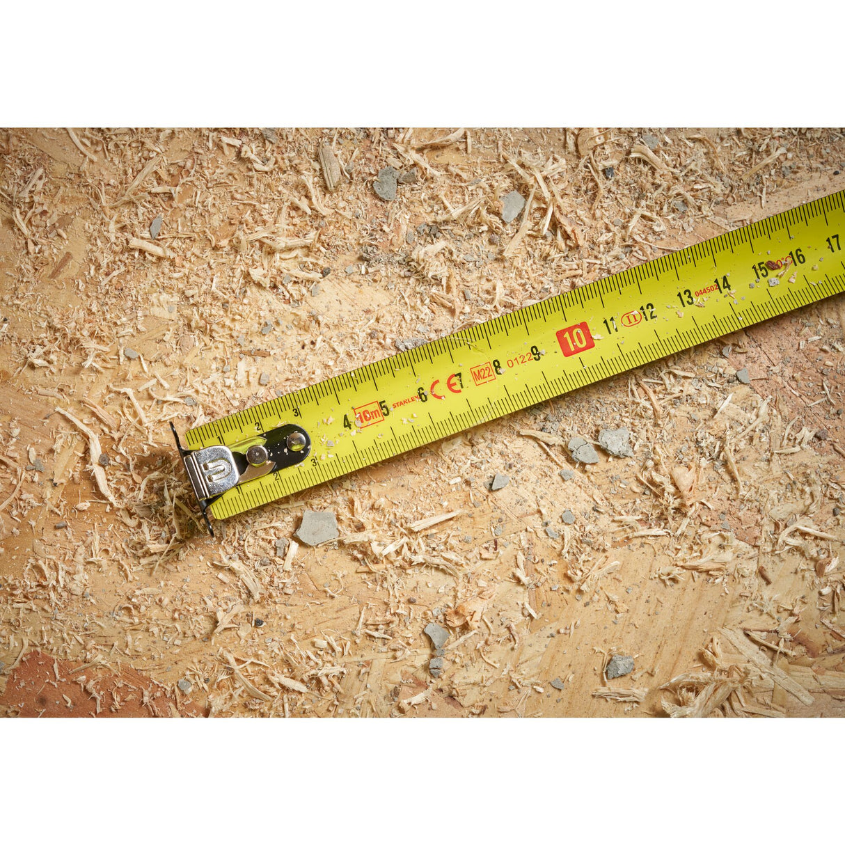 STANLEY Mètre ruban 10m double marquage magnétique système Finger Brake ControlLock Blade Armor STHT37233-0