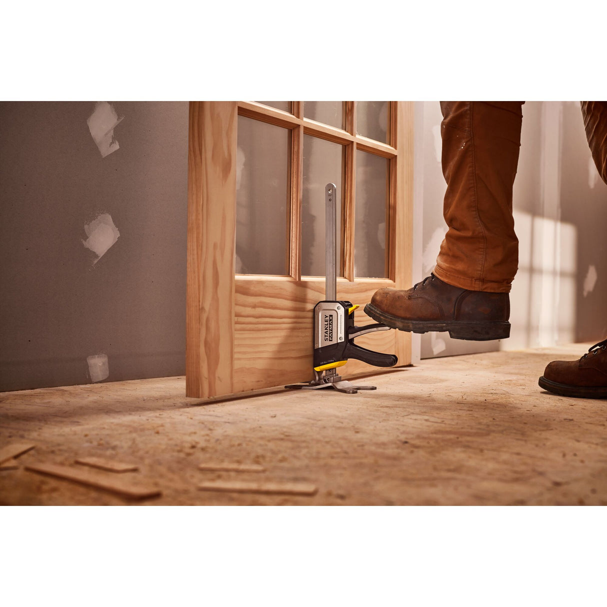 STANLEY Tradelift lève express 150kg levage 1 main FMHT83550-1