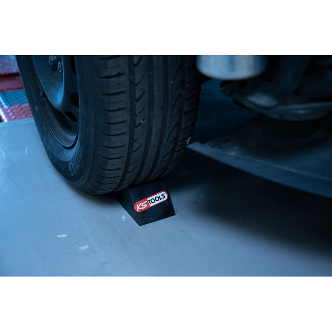KS TOOL Paire de cales roues caoutchouc VL 105 x 75 x 75mm 160.0382