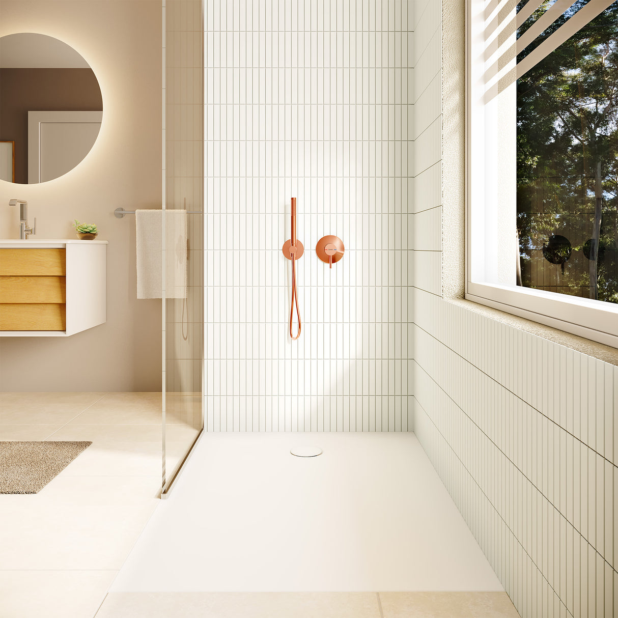 Mitigeur de douche encastré Grohe, cuivre, sur mur de salle de bain moderne lumineux.