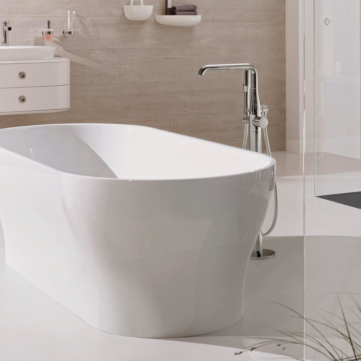 Mitigeur Essence Bain/Douche au sol pour baignoire îlot
