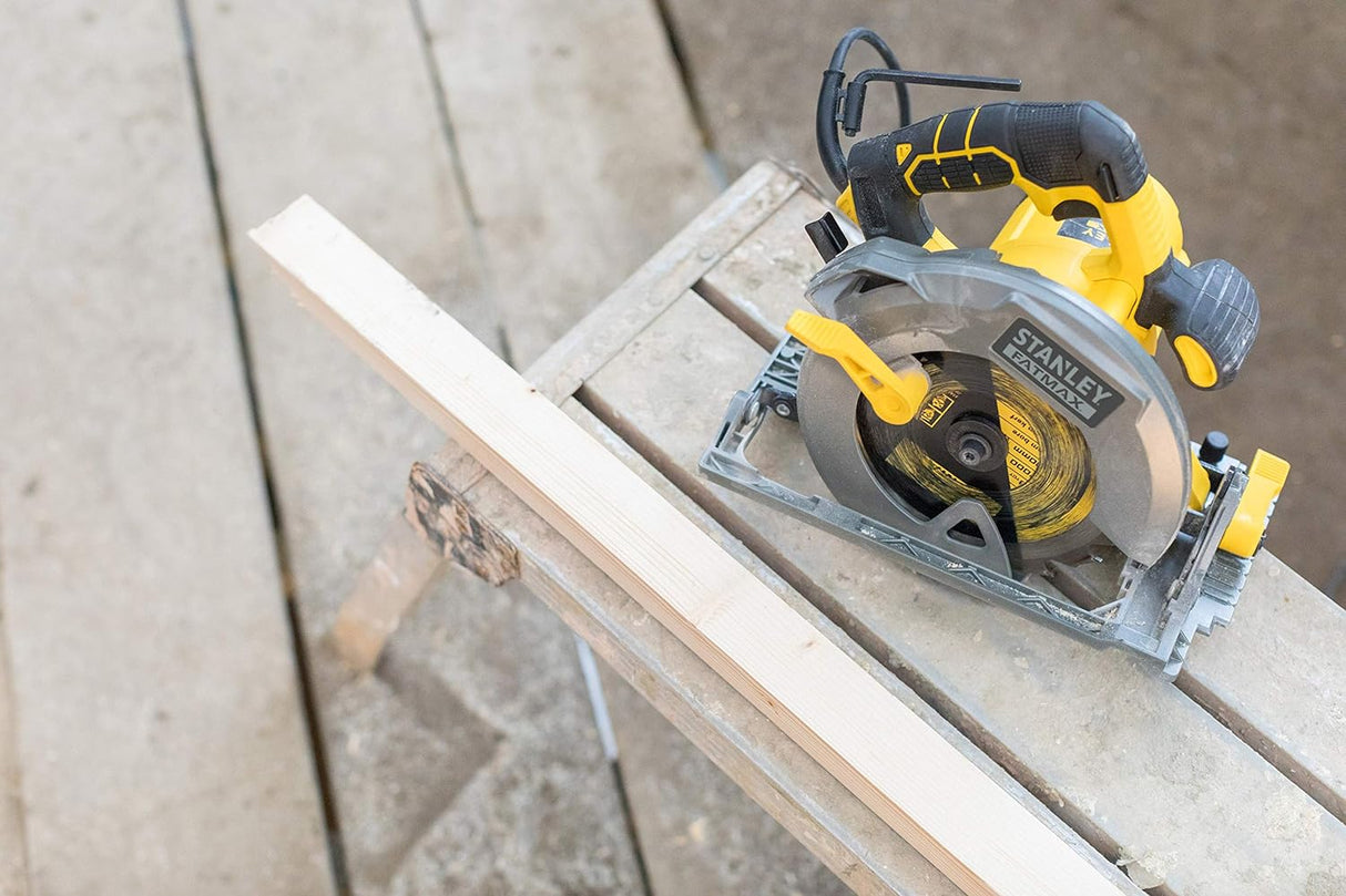 STANLEY FATMAX Scie circulaire filaire 1650W 66mm FME301K-QS