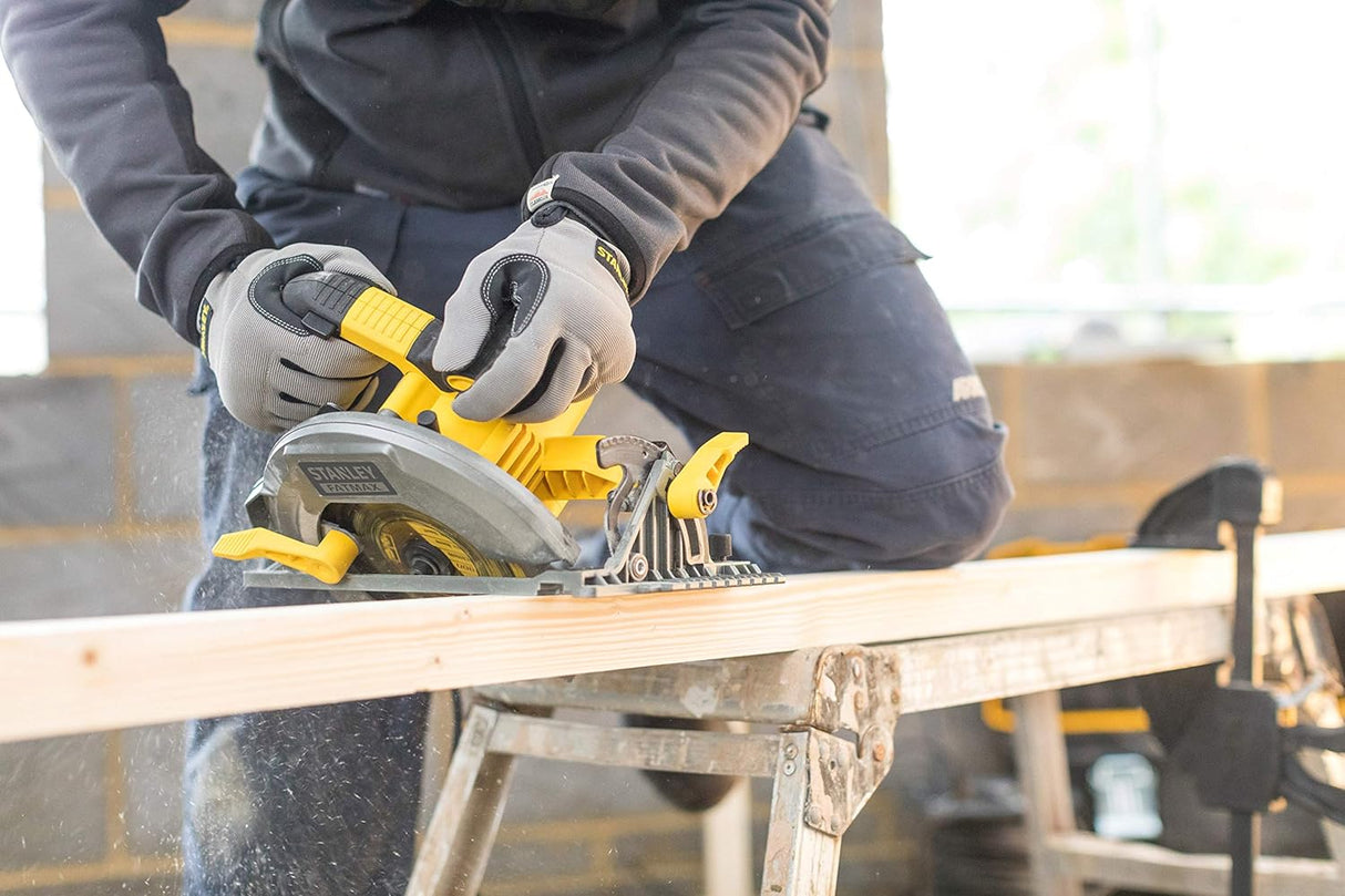 STANLEY FATMAX Scie circulaire filaire 1650W 66mm FME301K-QS