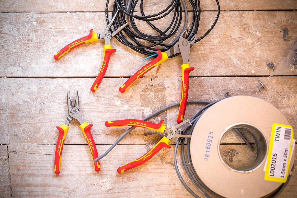 STANLEY Coffret de 4 pinces isolées 1000V 4-84-489