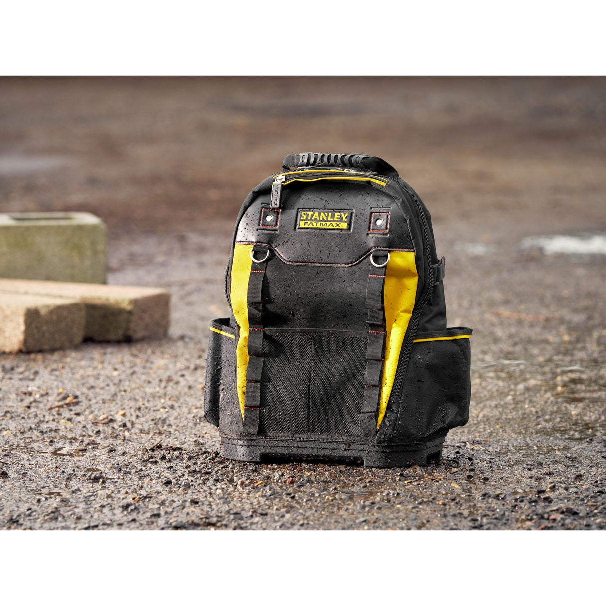 STANLEY Sac à dos renforcé porte-outils 28L 1-95-611