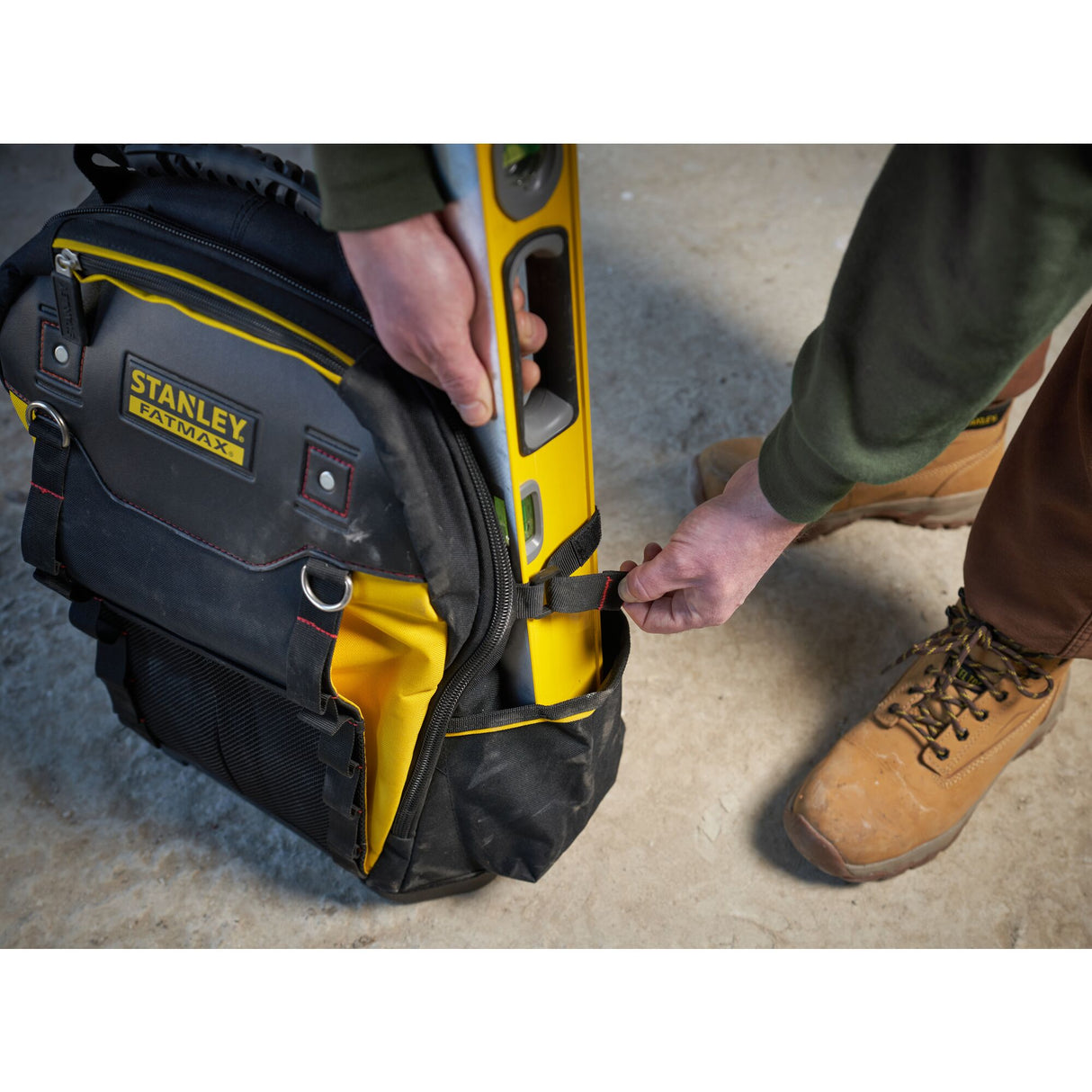STANLEY Sac à dos renforcé porte-outils 28L 1-95-611
