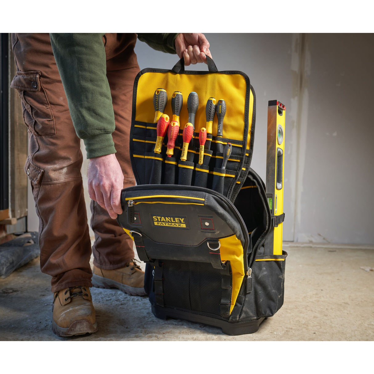 STANLEY Sac à dos renforcé porte-outils 28L 1-95-611
