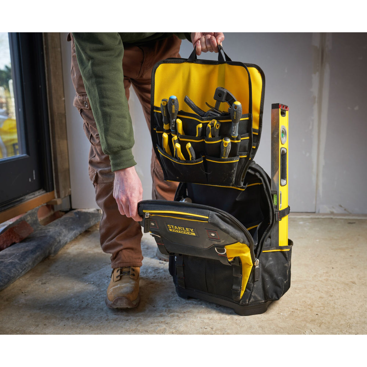 STANLEY Sac à dos renforcé porte-outils 28L 1-95-611