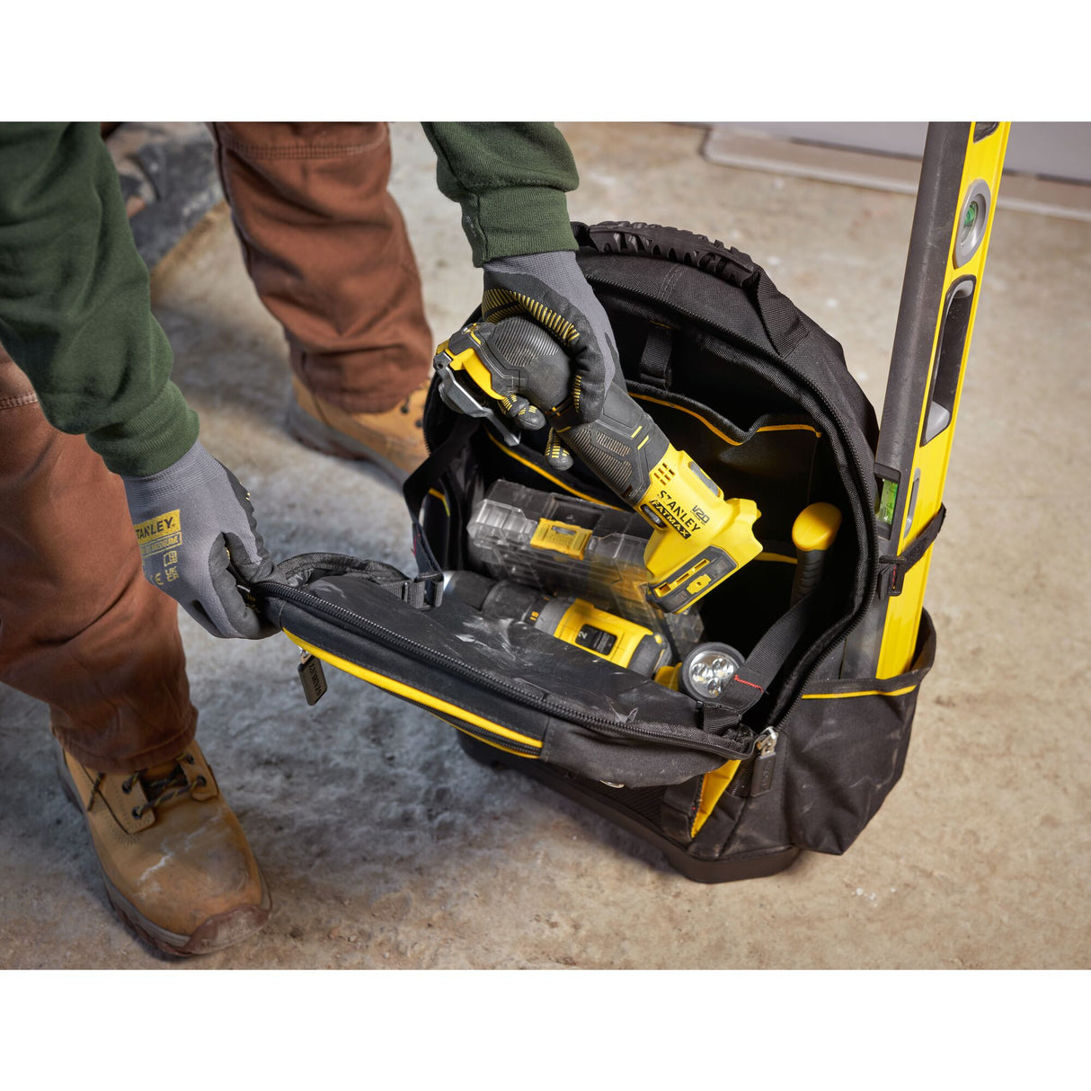 STANLEY Sac à dos renforcé porte-outils 28L 1-95-611