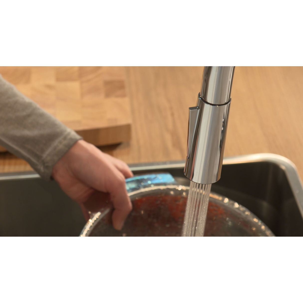 HANSGROHE Mitigeur de cuisine 200 2 jets Talis M51 avec douchette extractible 72813000