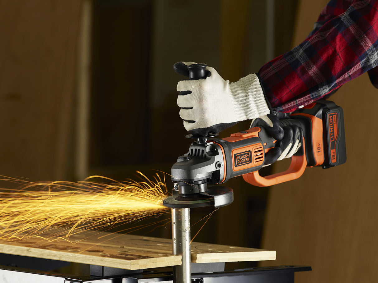 BLACK+DECKER Meuleuse d'angle sans fil 18V 125mm avec 1 batterie BCG720M1-QW