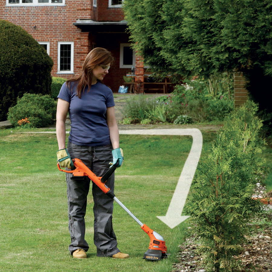 BLACK+DECKER Coupe-bordures sans fil 23cm 18V batterie 2Ah GLC1823L20-QW