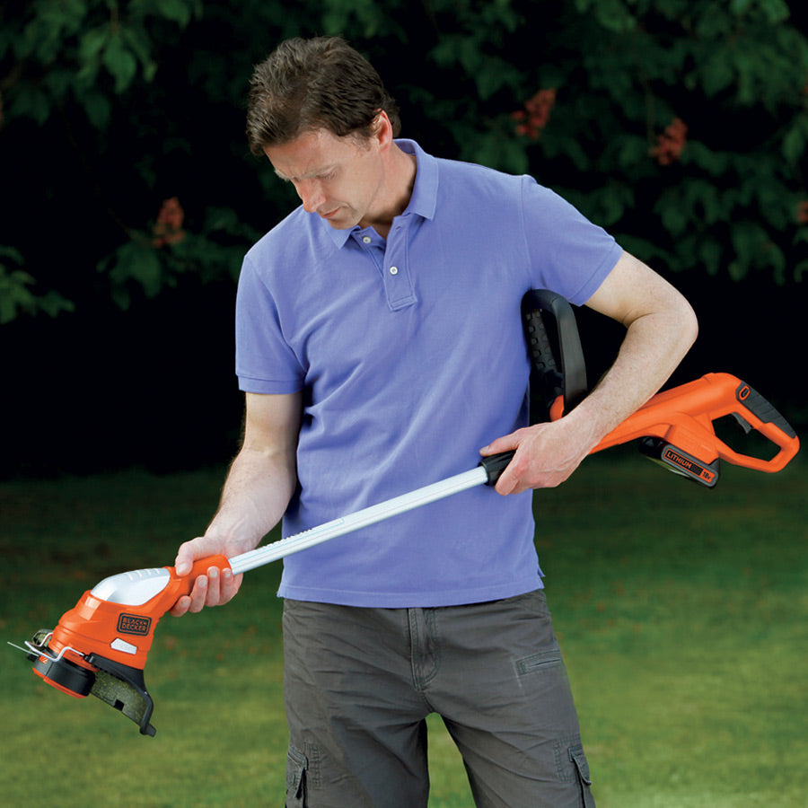 BLACK+DECKER Coupe-bordures sans fil 23cm 18V batterie 2Ah GLC1823L20-QW