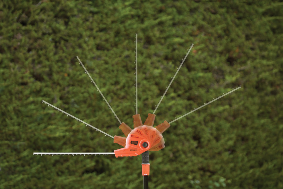 BLACK+DECKER Taille-haies filaire 550W lame 51cm télescopique PH5551-QS