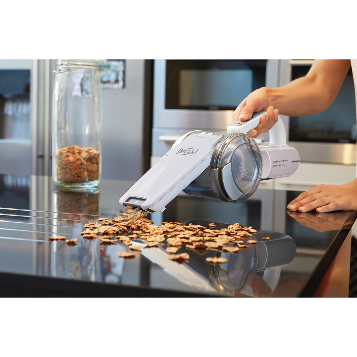 BLACK+DECKER Aspirateur à main Pivot 18V PV1820L-QW