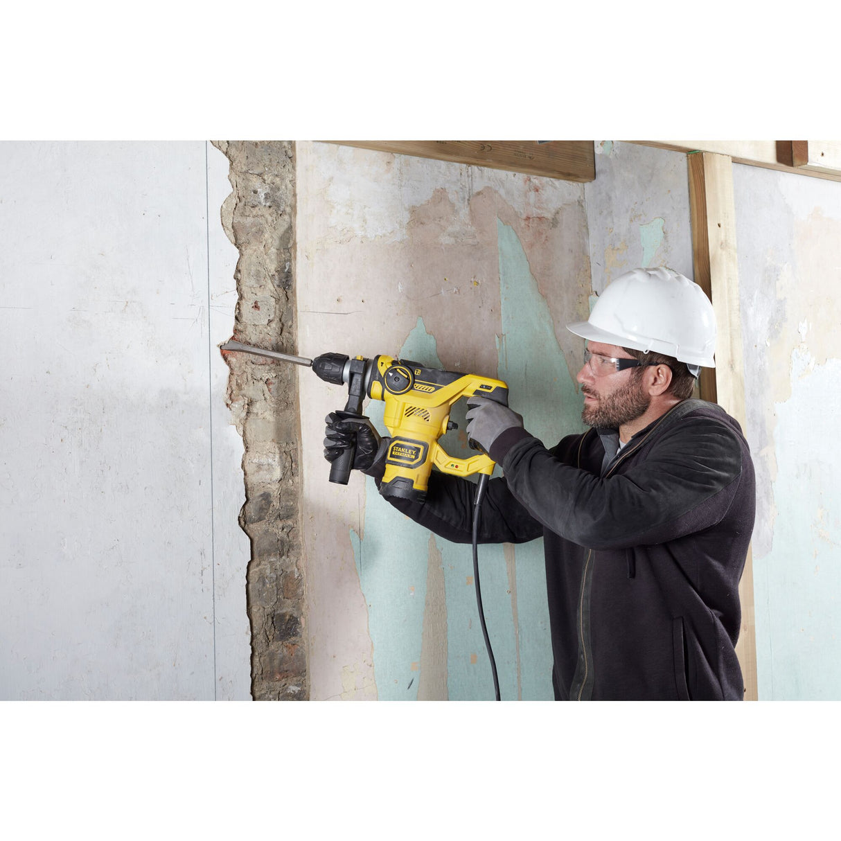 STANLEY FATMAX Perforateur filaire 1250W 3,5J FME1250K-QS