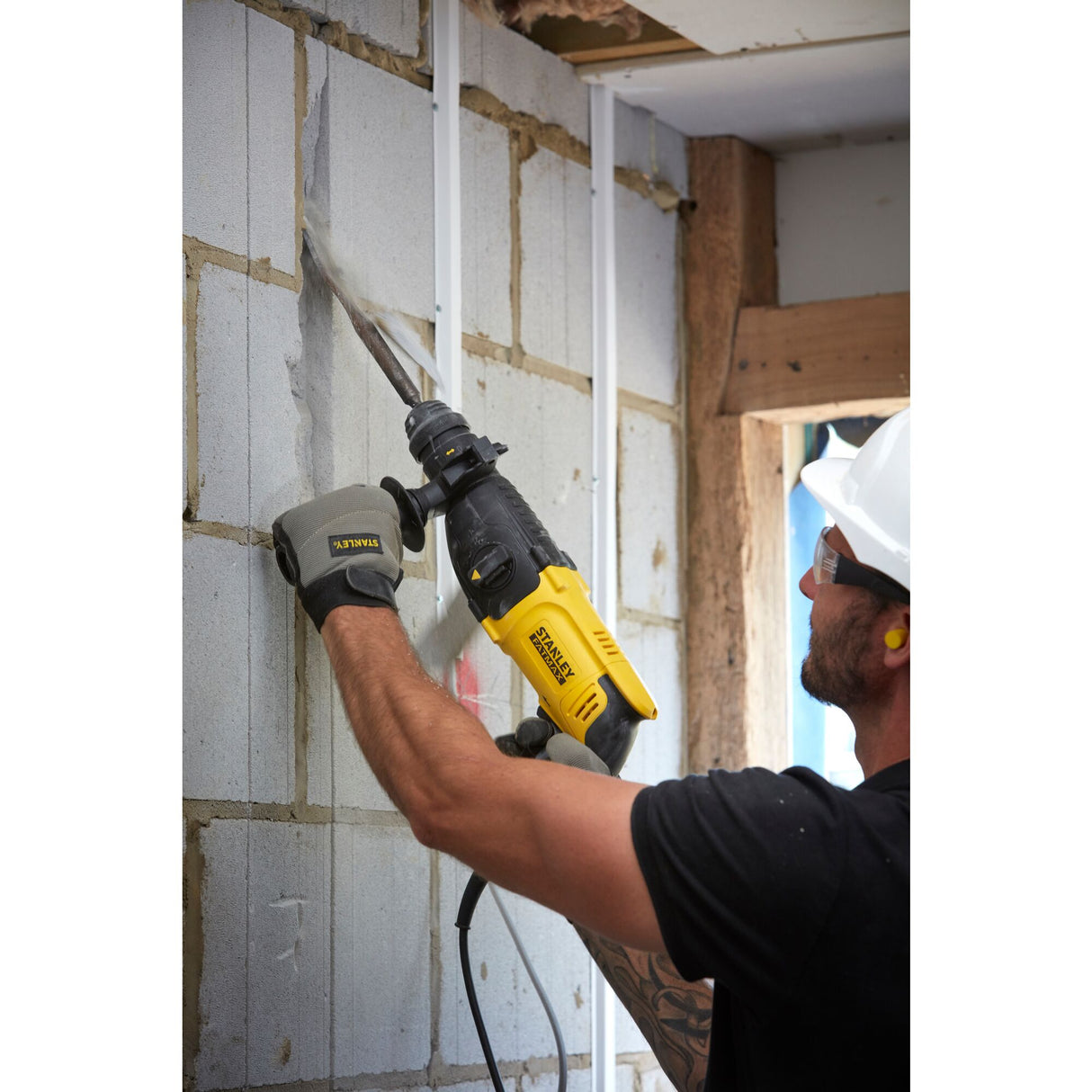 STANLEY FATMAX Perforateur filaire 800W 2,4J SDS+ SFMEH210K-QS