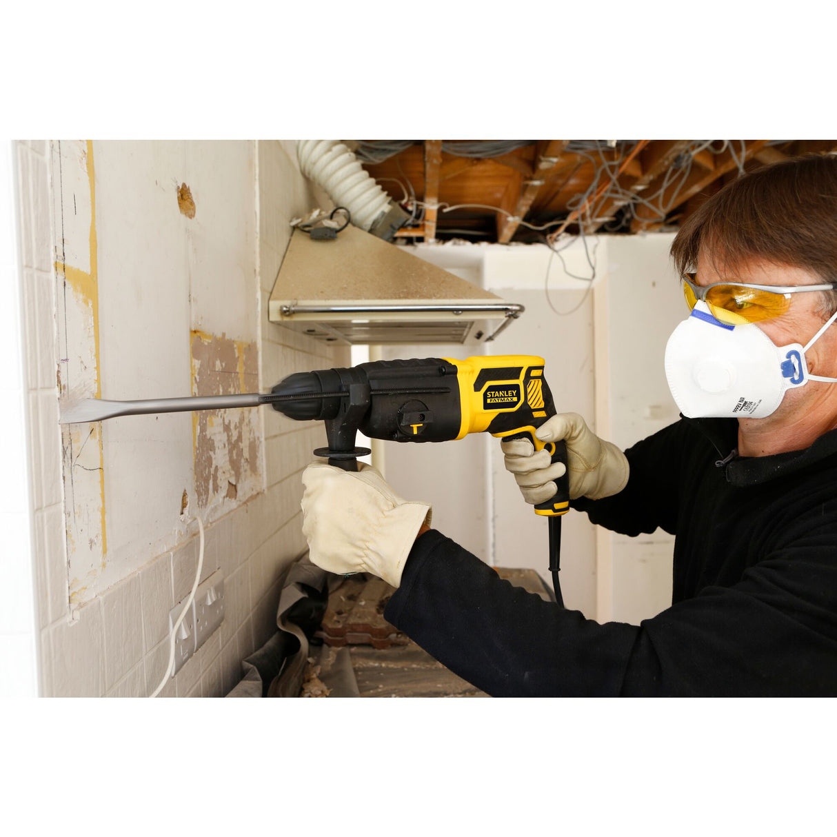 STANLEY FATMAX Perforateur filaire 750W 26mm SDS+ FME500K-QS