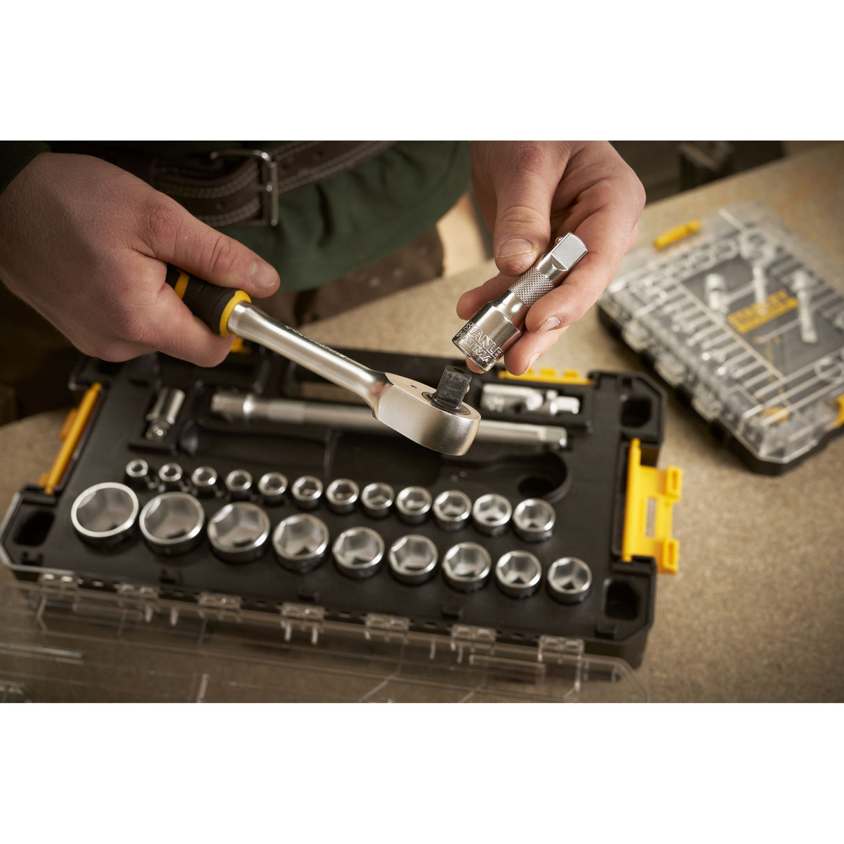 STANLEY FATMAX Coffret de 26 douilles Stakbox L 1/2" FMMT98103-1