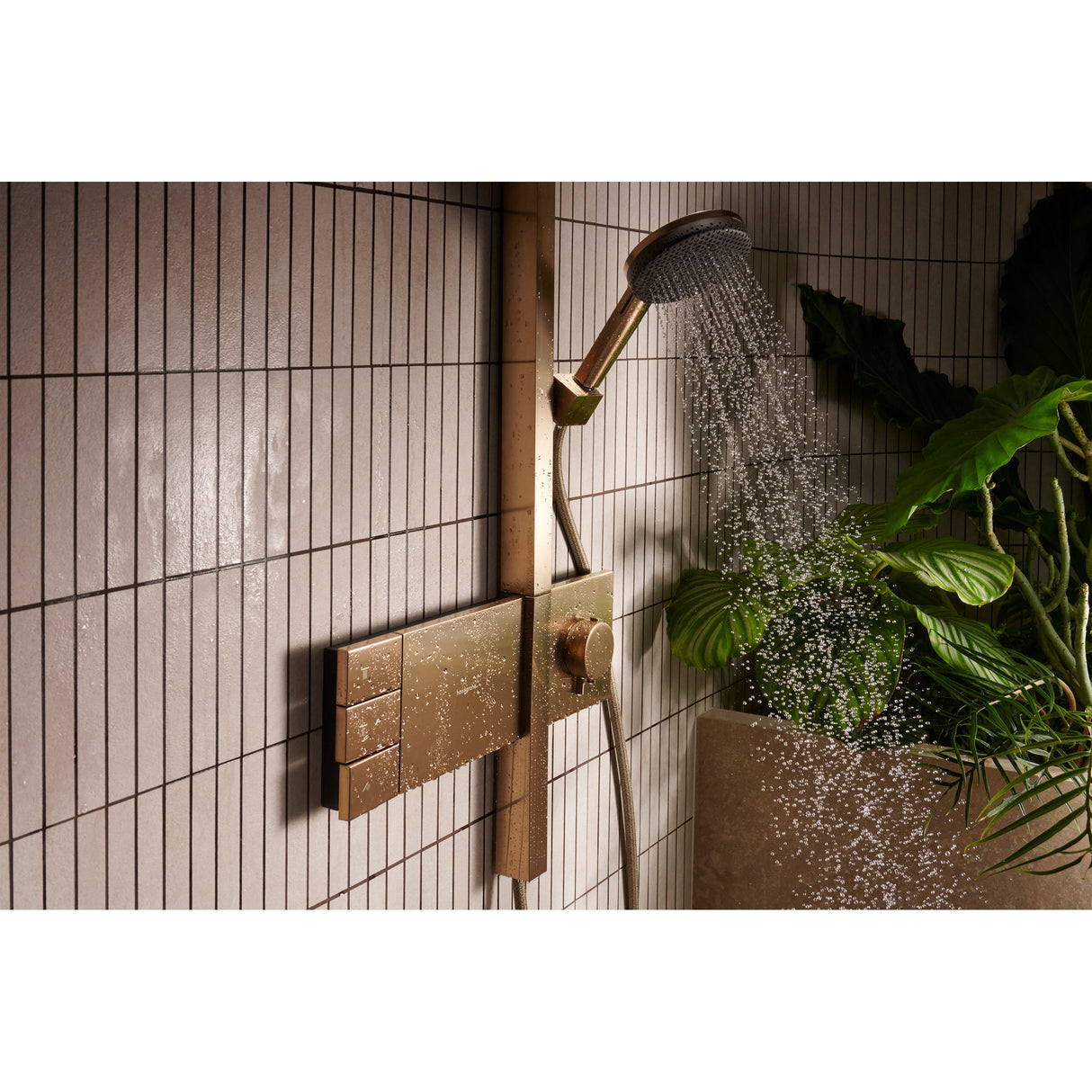 Colonne de douche 210/340 2jets Raindance Alive Q avec mitigeur thermostatique ShowerSelect Comfort
