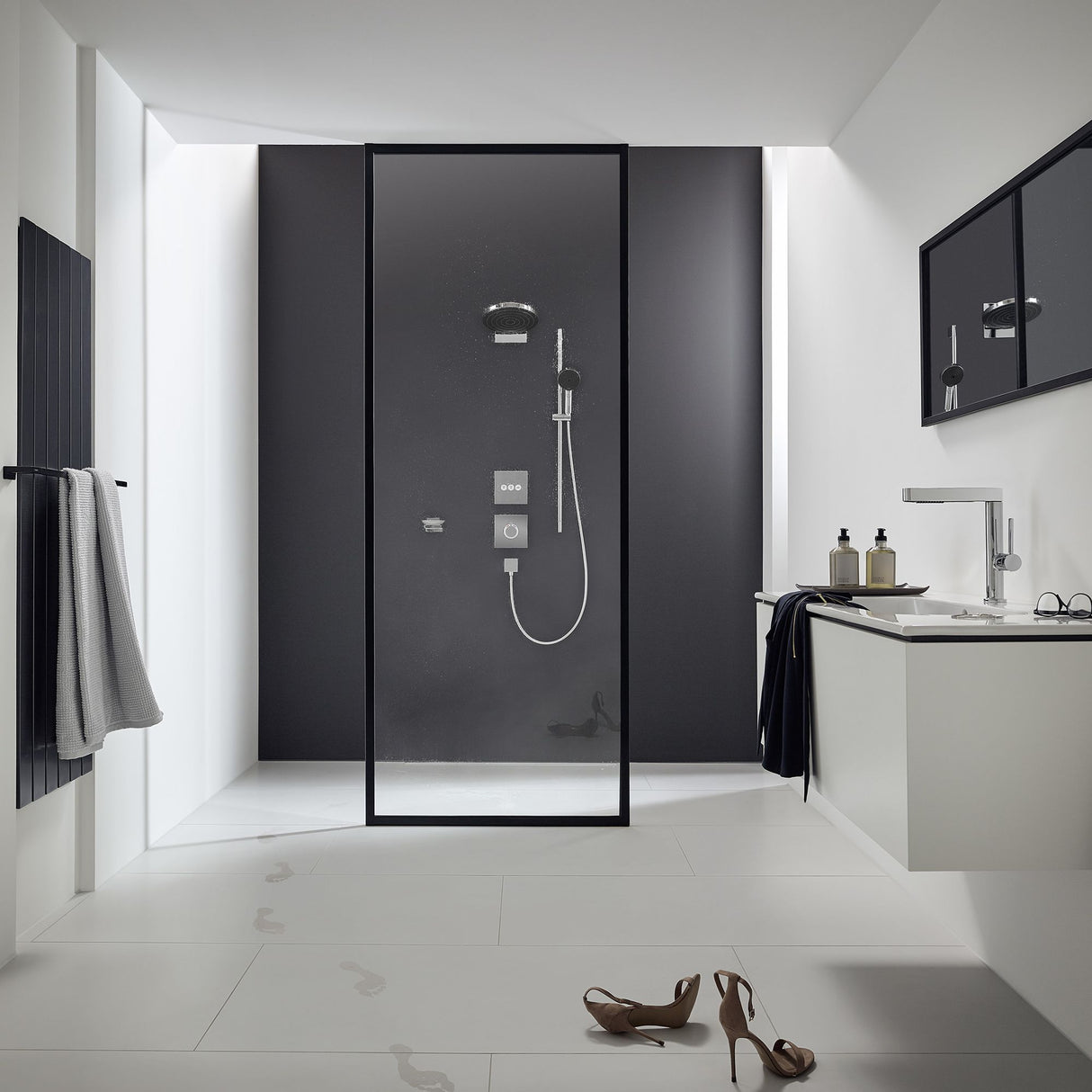 HANSGROHE Set de douche 105 3 jets Pulsify Select S Relaxation avec barre  96 cm et flexible 24170700