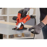 BLACK+DECKER Mini scie circulaire 85 mm filaire 400W - 3600 trs/mn BES510K-QS