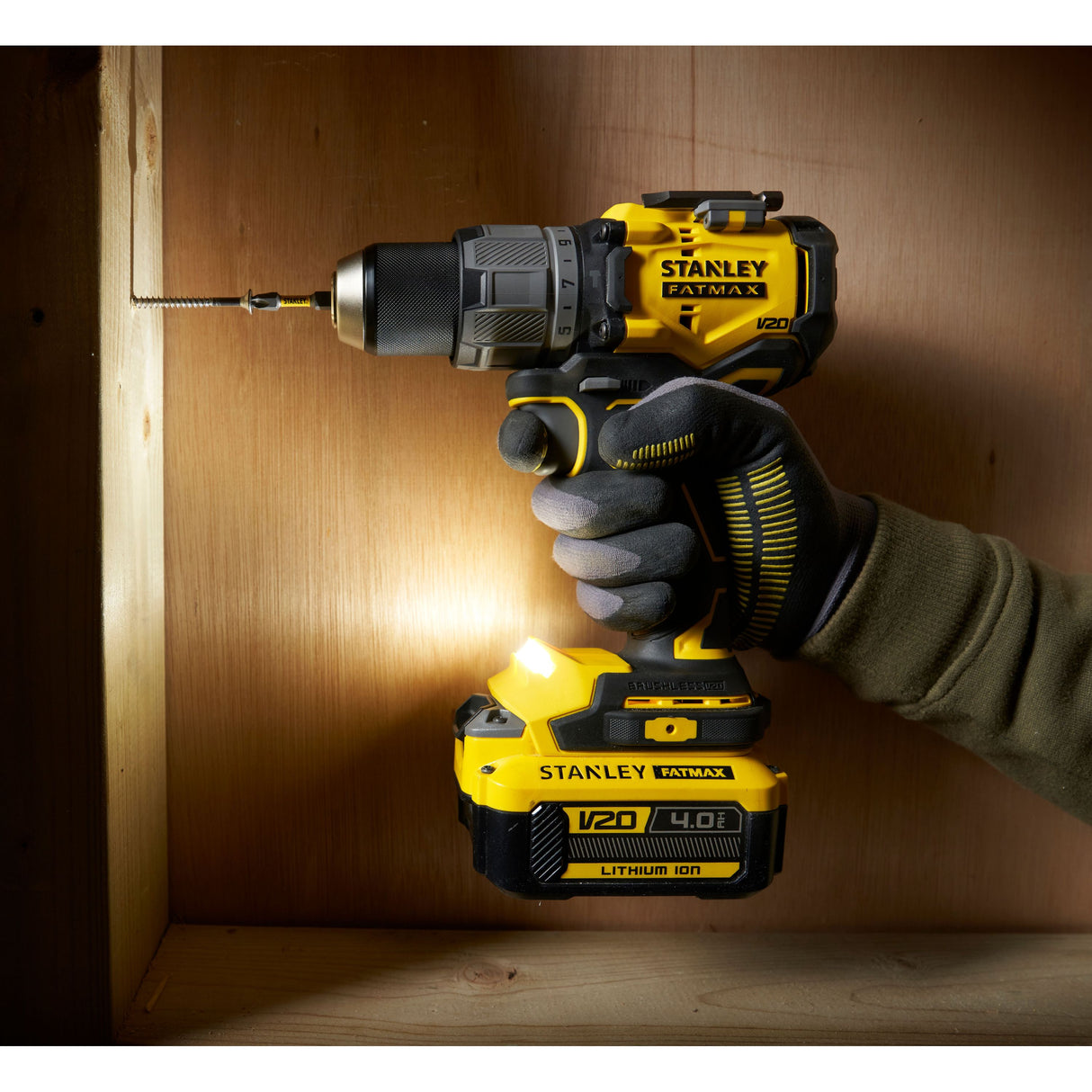 STANLEY FATMAX Perceuse-visseuse à percussion 80Nm Brushless 18V sans batterie V20 SFMCD726B-XJ