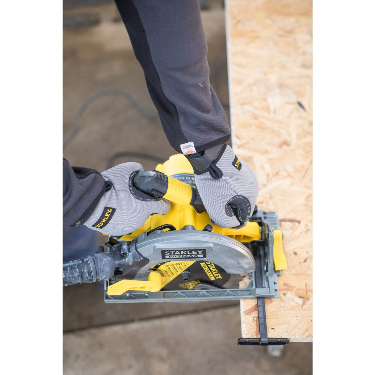 STANLEY FATMAX Scie circulaire 190mm 1650W FME301-QS