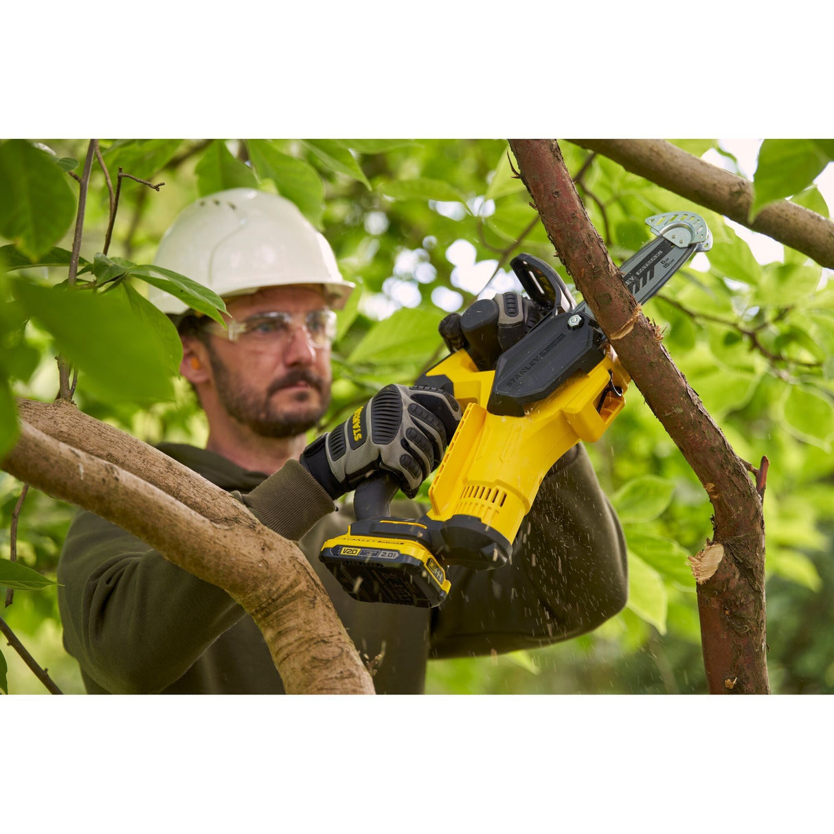 STANLEY FATMAX Elagueuse 15cm 18V V20 SFMCPS415B-X