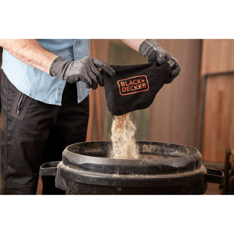 Sac à poussière Black+Decker, accessoire noir pour ponceuse, vidage de sciure.