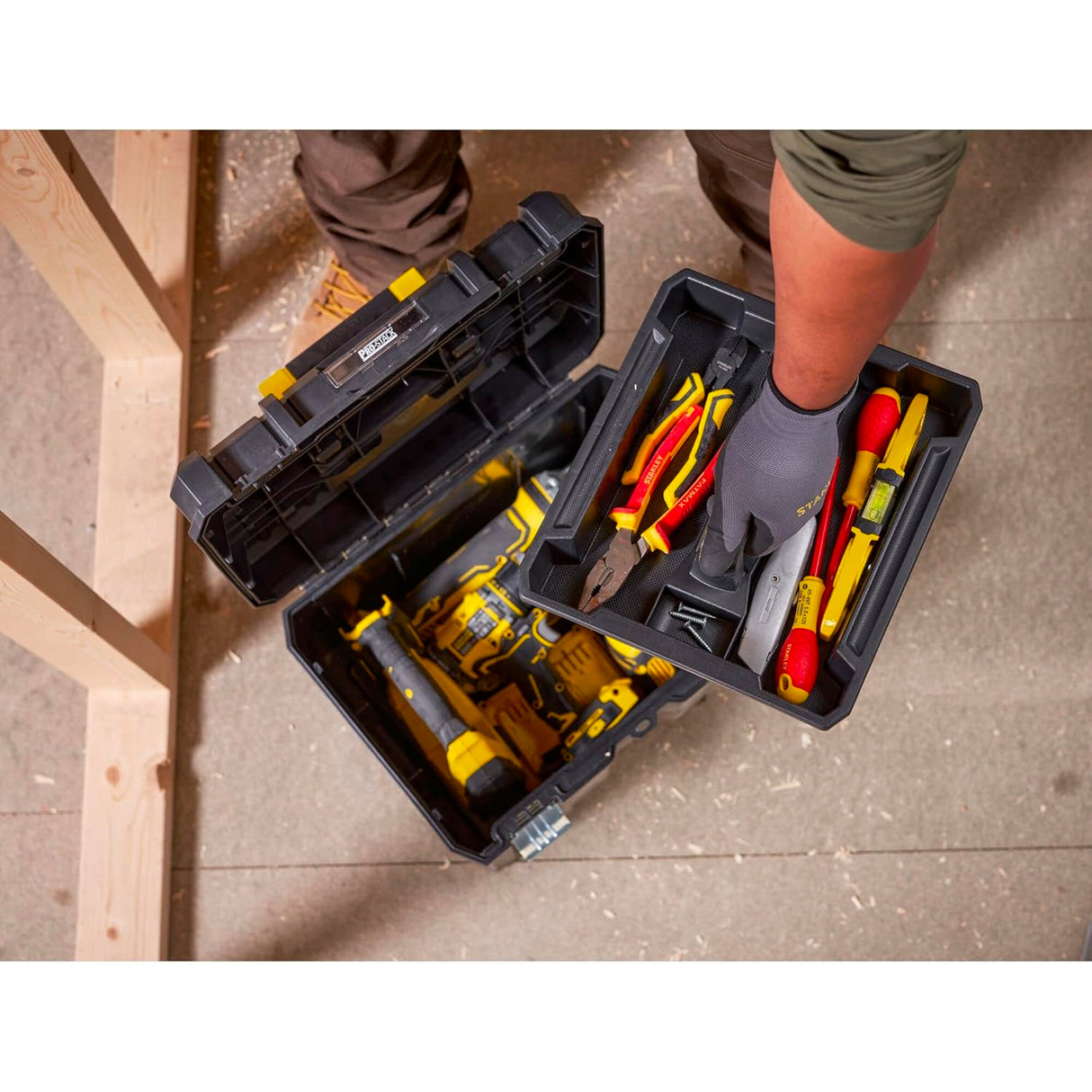 STANLEY FATMAX Mallette grand volume 44x33x30cm 23L PRO-STACK FMST1-71971
