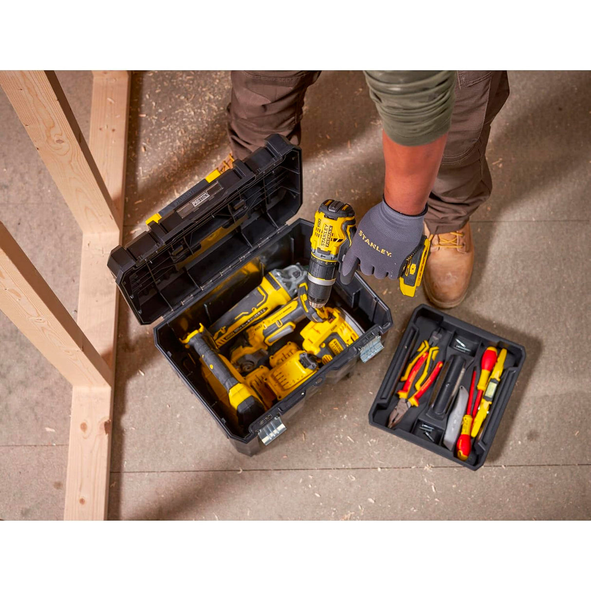 STANLEY FATMAX Mallette grand volume 44x33x30cm 23L PRO-STACK FMST1-71971