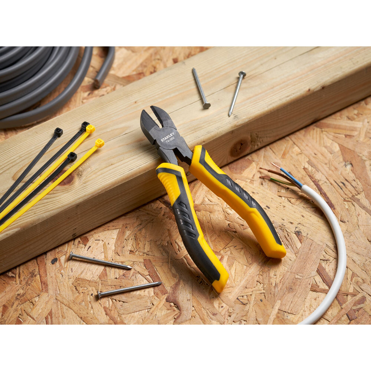 STANLEY Pince coupante diagonale 150mm STHT0-74362