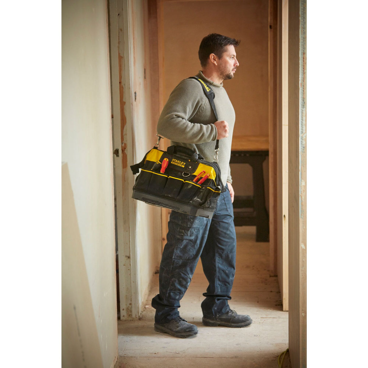 STANLEY FATMAX Sac à outils 45cm base rigide 1-93-950