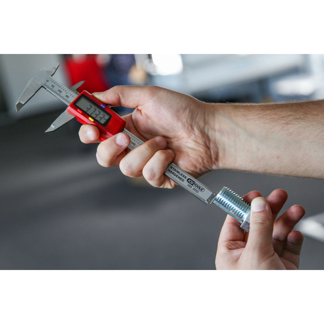 KS TOOL Pied à coulisse digital 150mm 300.0532