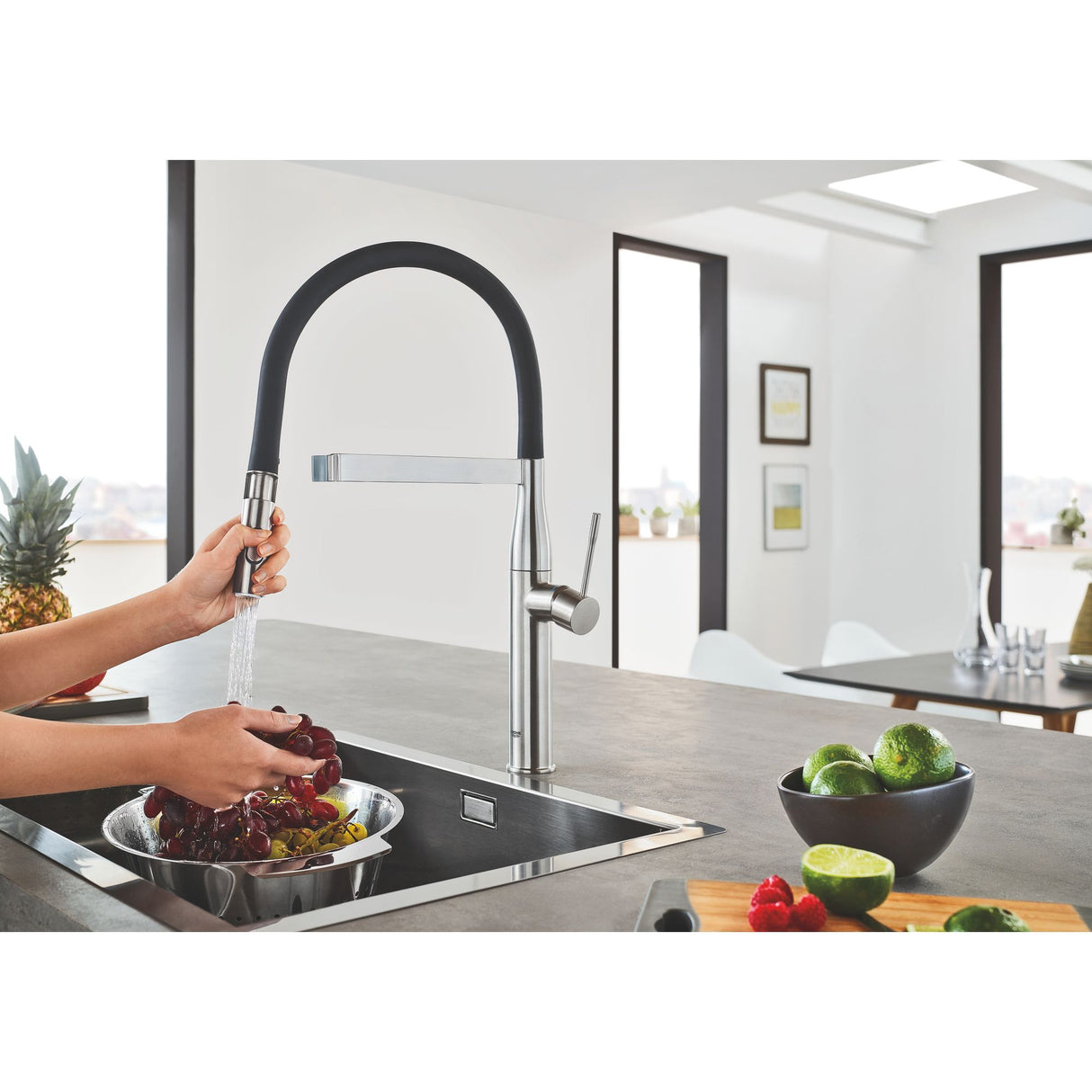GROHE Mitigeur de cuisine monocommande Essence 30294DC0