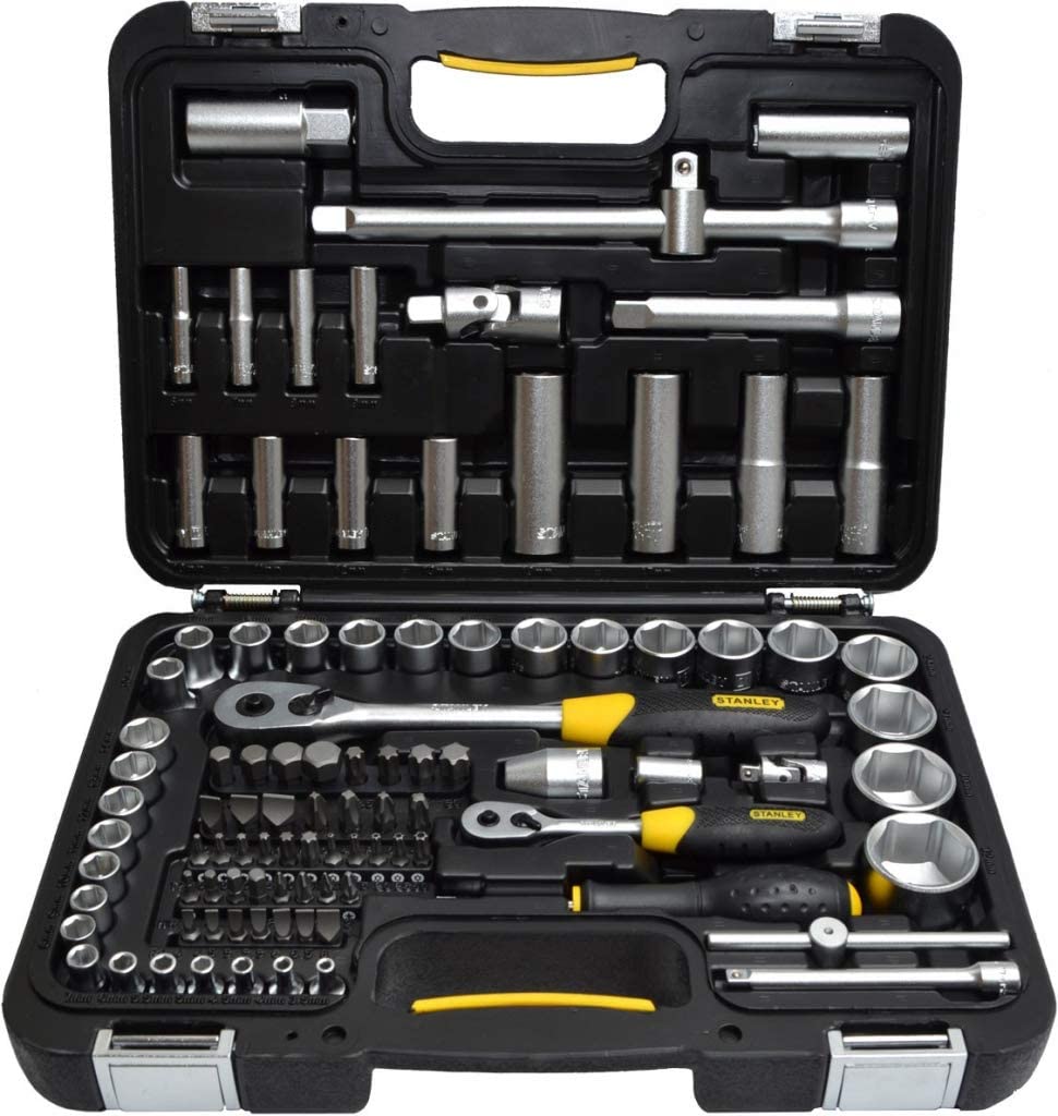 Coffret à douilles Stanley, outillage noir et jaune avec embouts et cliquets en métal argenté.