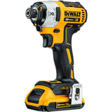 Visseuse sans fil jaune et noire marque DeWalt, type perceuse, sur fond blanc.