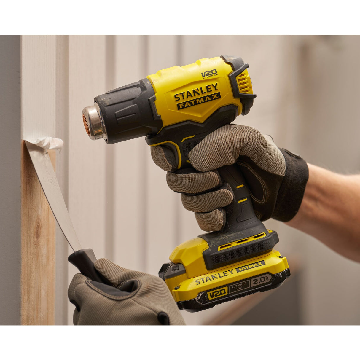 STANLEY FATMAX Décapeur thermique sans fil 18V 510° sans batterie V20 SFMCE530B-XJ